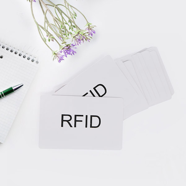Thẻ giấy RFID có bền không? RFID-kim-loai