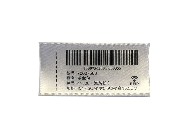 TẤT TẦN TẬT VỀ TEM NHÃN RFID? ỨNG DỤNG THỰC TIỄN CỦA NÓ tem-quan-ao