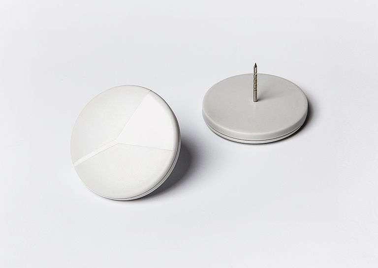 TEM RFID CHO LĨNH VỰC MAY MẶC, GIÀY DÉP, THỜI TRANG, BÁN LẺ: TỔNG QUAN CHI TIẾT VÀ ỨNG DỤNG rfid-tron