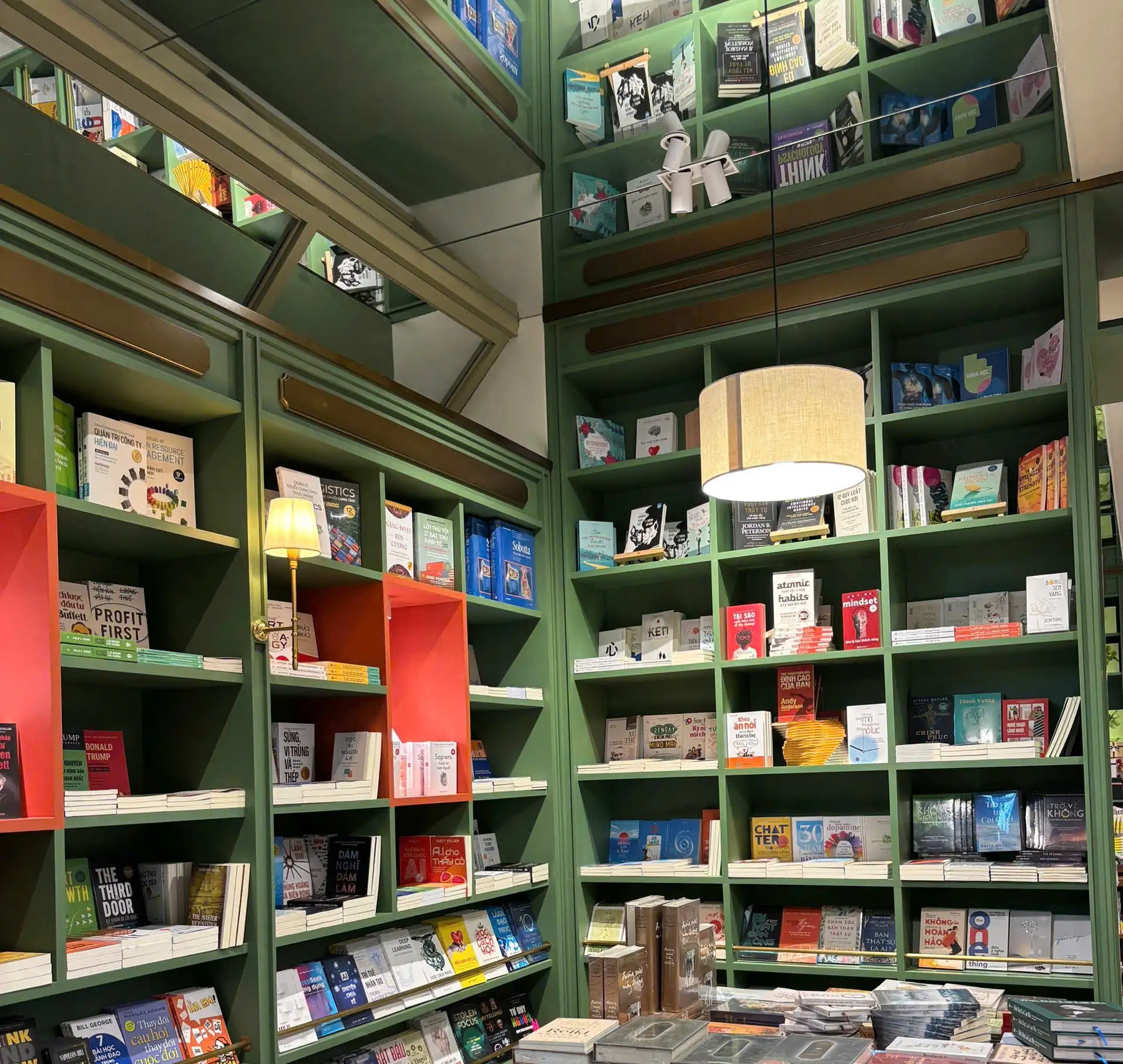 GIẢI PHÁP QUẢN LÝ NHÀ SÁCH TẠI SAIGON OXFORD BOOKSTORE – MENAS MALL SAIGON AIRPORT giai phap quan ly nha sach tai saigon oxford bookstore menas mall saigon airport e6CE