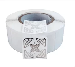 ĐIỂM DANH TỰ ĐỘNG BẰNG CÔNG NGHỆ RFID: GIẢI PHÁP THÔNG MINH CHO QUẢN LÝ HỌC SINH Tem RFID định danh nhân công tại công trường